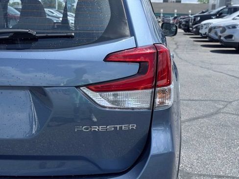 Used 2023 Subaru Forester AWD/4WD image 8