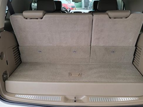 Used 2017 GMC Yukon SLT w/ Open Road Package image 59