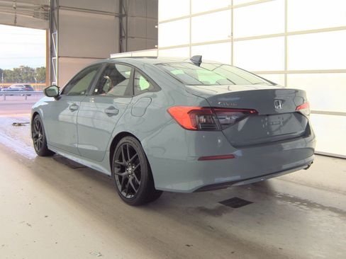 Used 2023 Honda Civic Sport image 6