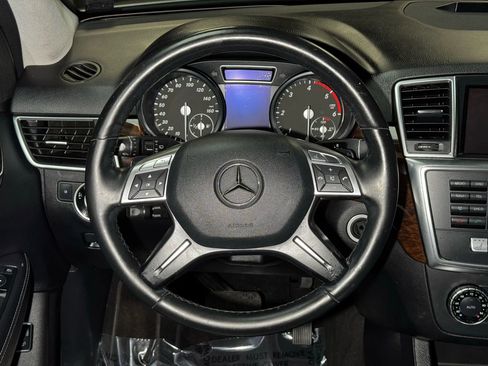 Used 2013 Mercedes-Benz ML 350 BlueTEC 4MATIC image 34