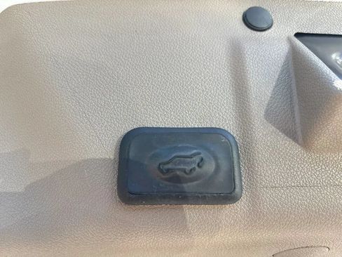 Used 2016 GMC Acadia Denali AWD/4WD image 18