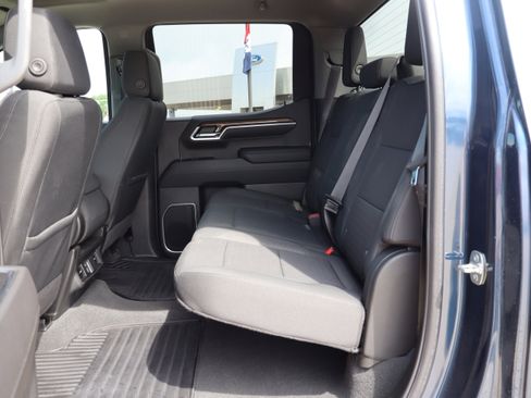 Used 2022 Chevrolet Silverado 1500 LT image 11