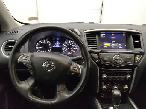 Used 2020 Nissan Pathfinder SV FWD image 22