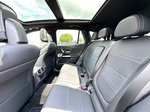 Certified 2026 Mercedes-Benz GLC 300 4MATIC image 31
