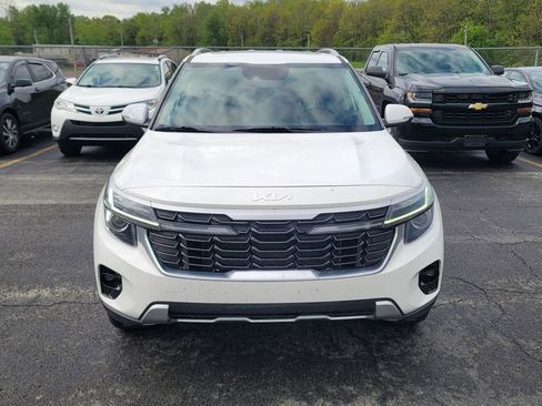 Used 2025 Kia Seltos EX w/ EX Sunroof Package FWD image 1