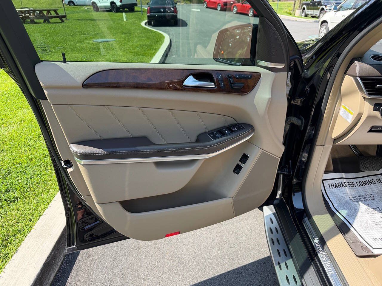 Used 2013 Mercedes-Benz GL 320 BlueTEC 4MATIC image 9