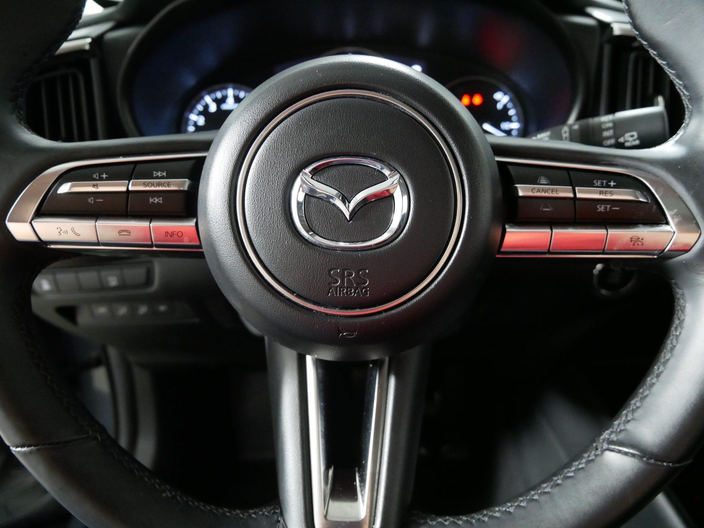 Used 2025 MAZDA CX-50 AWD 2.5 S w/ Premium Plus Pkg image 25