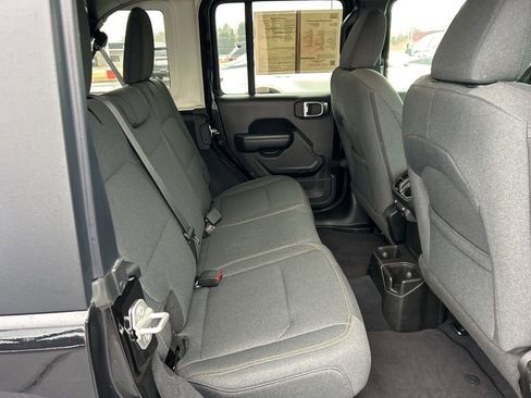 Used 2024 Jeep Wrangler Sport S image 19