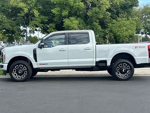 Certified 2025 Ford F250 Platinum image 5