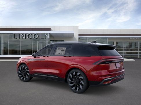 New 2026 Lincoln Nautilus Reserve w/ Jet Appearance Package image 4