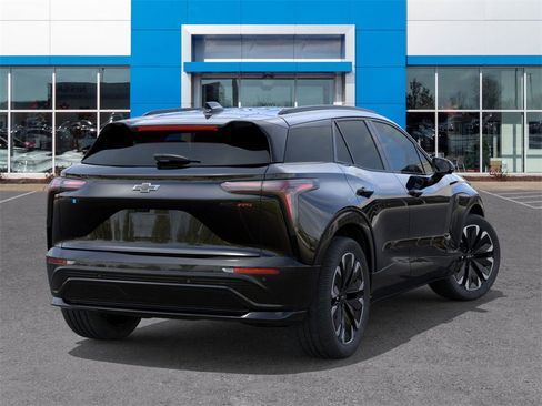 New 2025 Chevrolet Blazer EV RS image 4