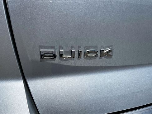 Used 2017 Buick Enclave Premium FWD image 31
