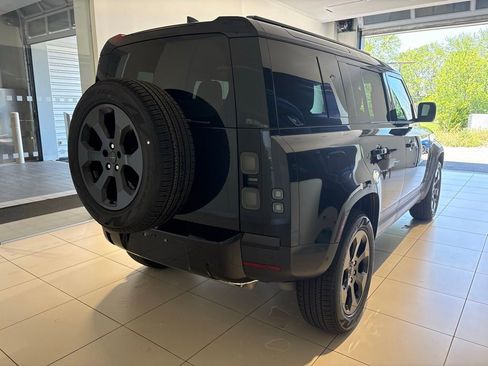 New 2026 Land Rover Defender 110 S AWD/4WD image 5