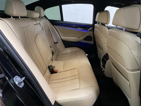 Used 2019 BMW 540i image 21
