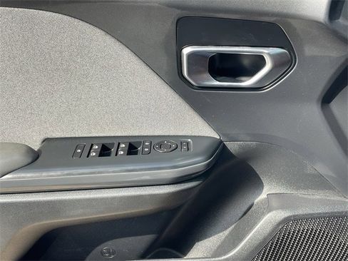 Used 2025 Kia K4 EX image 21