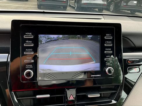 Used 2023 Toyota Camry SE image 26