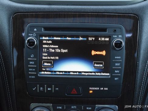 Used 2016 Chevrolet Traverse LT AWD/4WD image 25