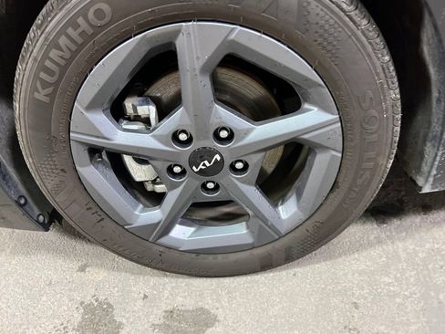Used 2025 Kia K4 FWD image 34