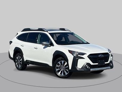 Used 2025 Subaru Outback Touring XT w/ Tech Package 3