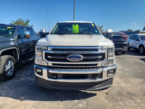 Used 2021 Ford F250 Lariat w/ Lariat Value Package image 2