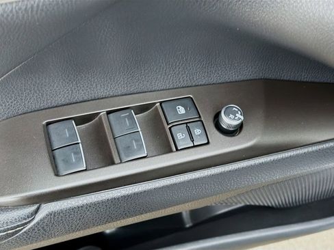 Used 2023 Toyota Camry XSE image 23