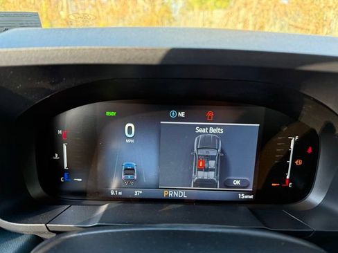 New 2025 Ford Maverick XL w/ Equipment Group 101A image 14