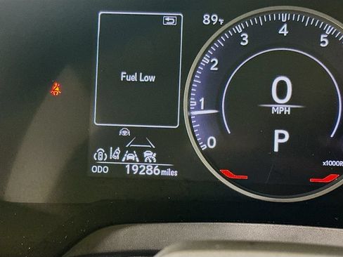 Used 2024 Lexus RX 350 Premium w/ Convenience Package FWD image 12