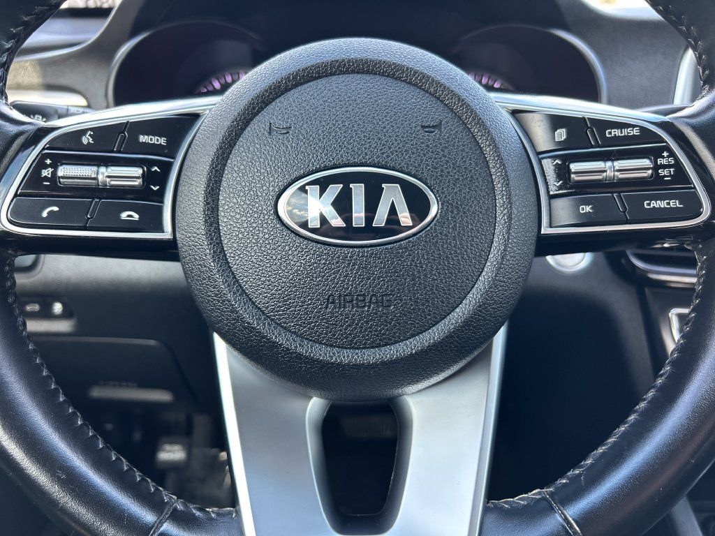 Used 2020 Kia Optima S FWD image 9