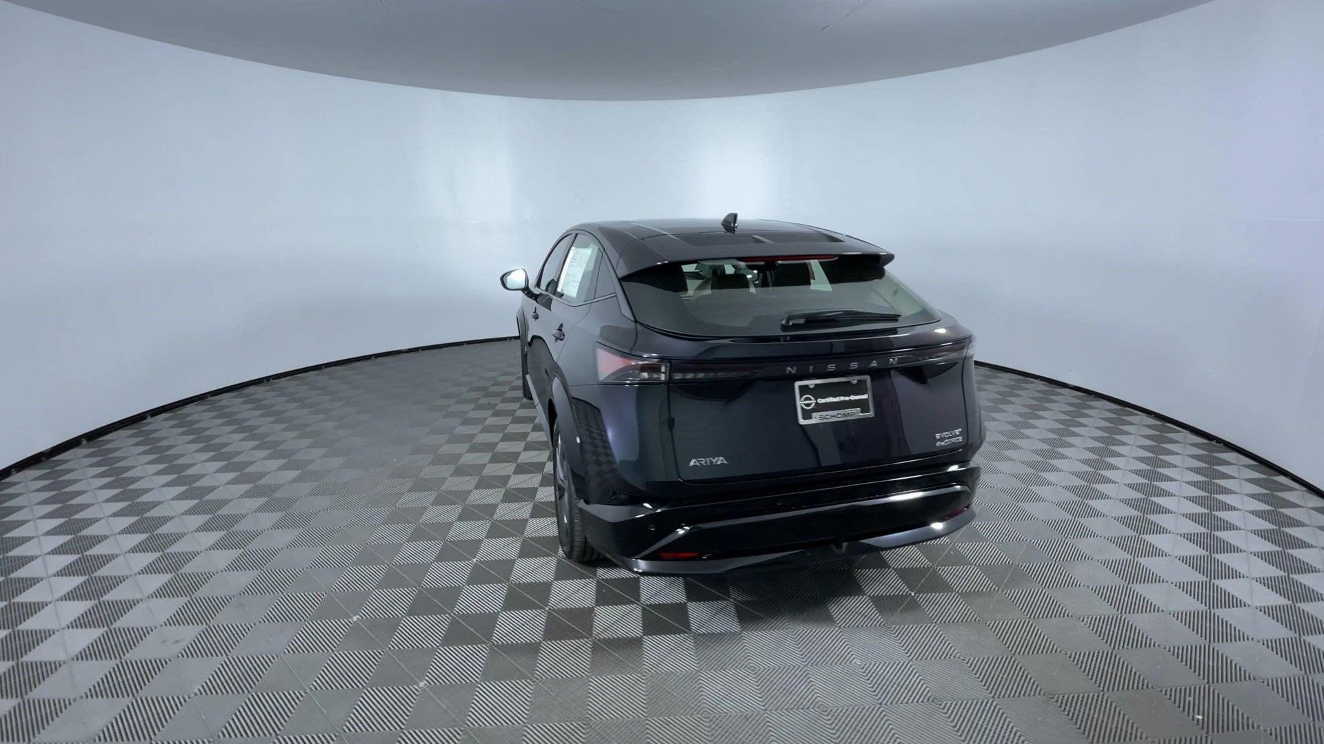 Certified 2024 Nissan Ariya AWD image 7