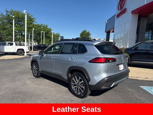 Certified 2023 Toyota Corolla Cross XLE w/ Convenience Package FWD image 6