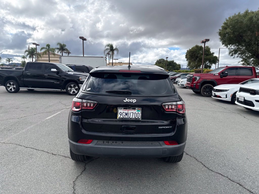 Used 2018 Jeep Compass Sport FWD image 7