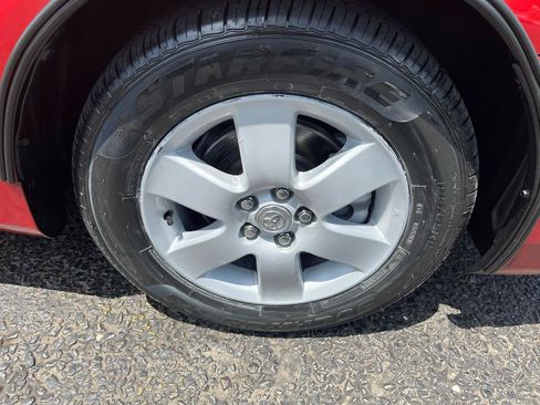 Used 2011 Toyota Corolla LE FWD image 12