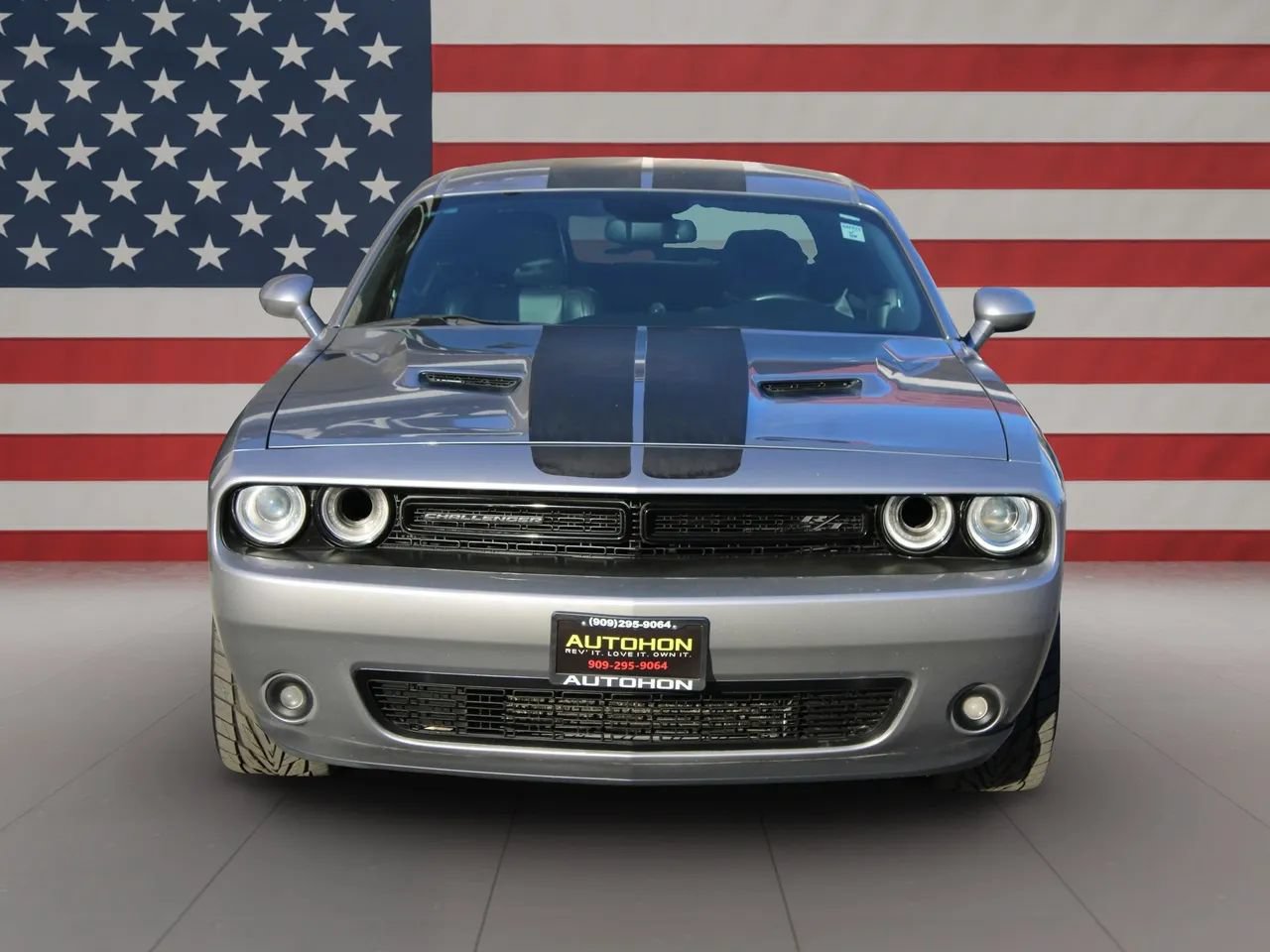 Used 2016 Dodge Challenger R/T Plus RWD image 2