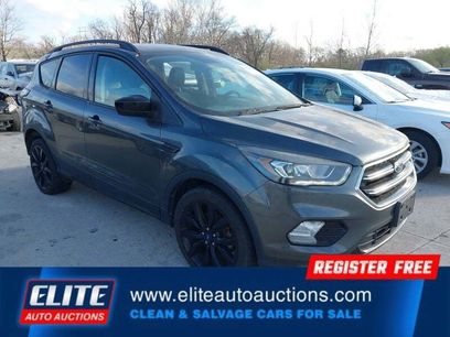 Used 2018 Ford Escape SE w/ SE Sport Appearance Package