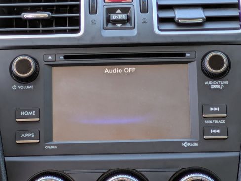 Used 2017 Subaru Forester 2.5i w/ Alloy Wheel Package image 18