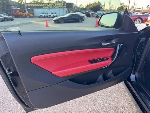 Used 2020 BMW 230i Coupe w/ Convenience Package RWD image 16