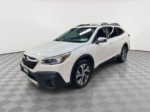 Used 2022 Subaru Outback Touring image 7