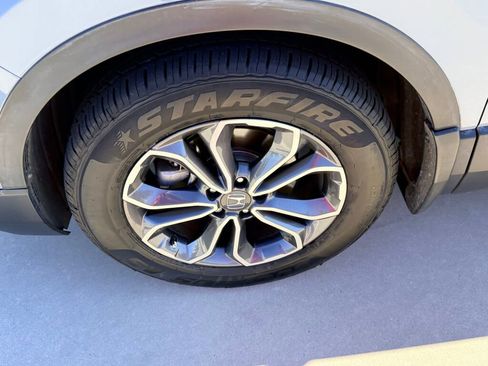 Used 2021 Honda CR-V EX-L image 16