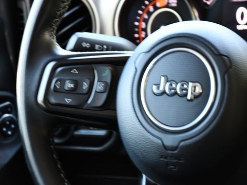 Used 2020 Jeep Wrangler Unlimited Freedom Edition image 24