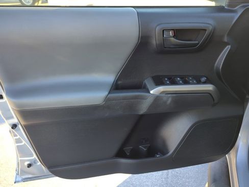 Used 2023 Toyota Tacoma SR5 image 7