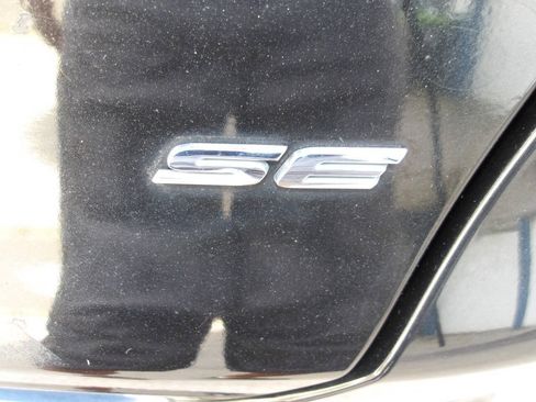 Used 2015 Ford Fusion SE FWD image 37