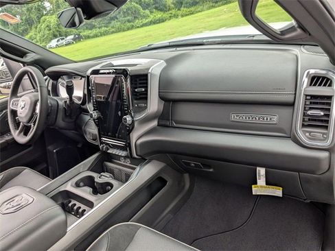 New 2025 RAM 2500 Laramie image 39