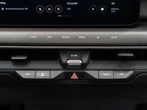 Used 2024 Kia EV9 Wind image 12