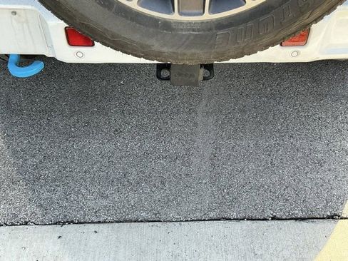 Used 2022 Jeep Wrangler Unlimited Sahara image 8