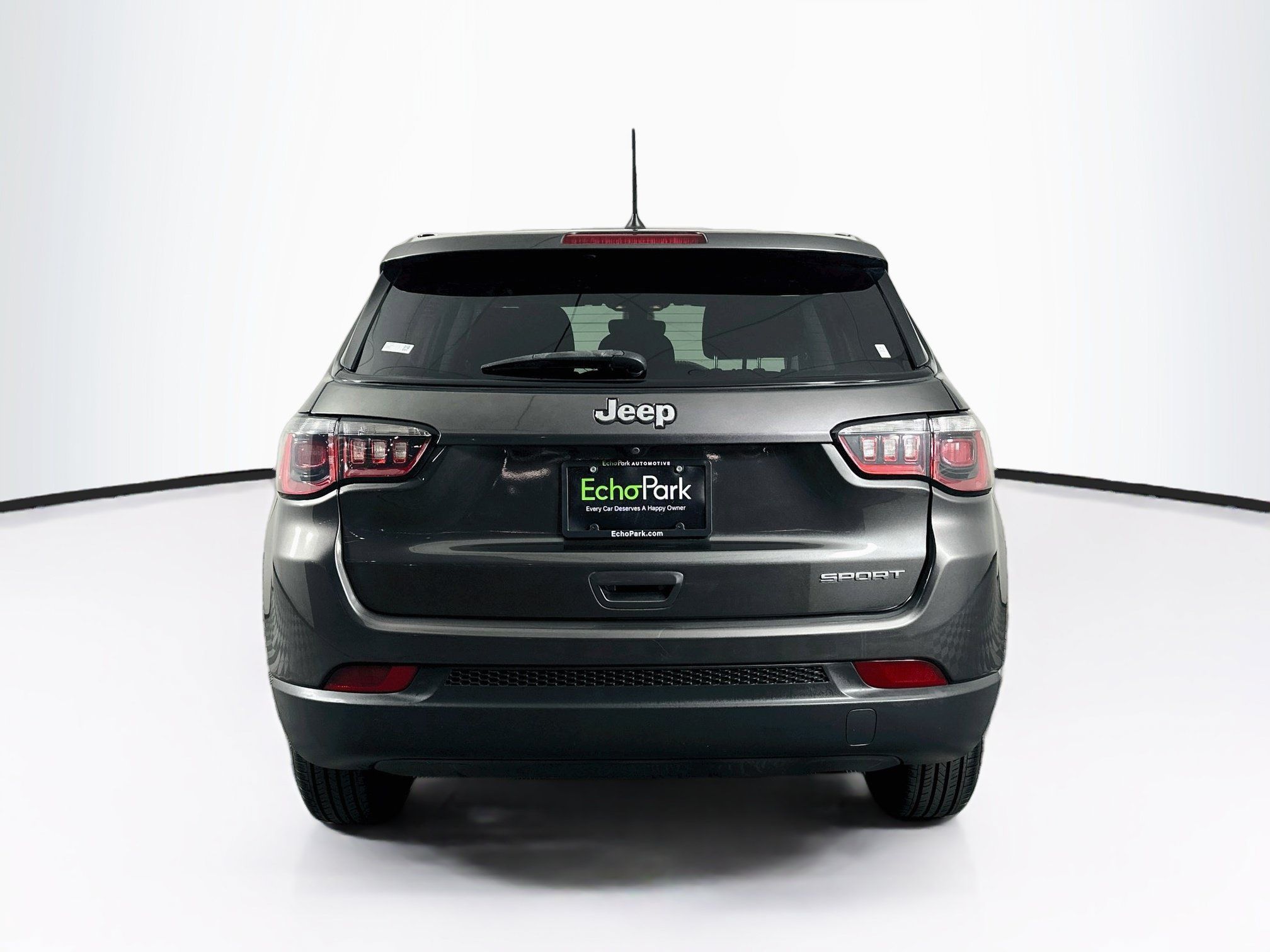 Used 2018 Jeep Compass Sport FWD image 7