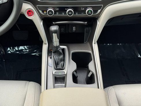 Used 2019 Honda Accord LX image 16
