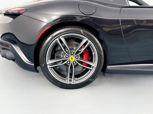 Used 2022 Ferrari Roma RWD image 52