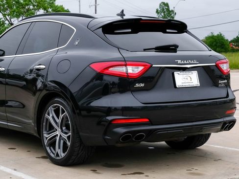 Used 2019 Maserati Levante S GranSport AWD/4WD image 15