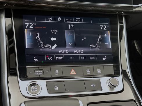 Used 2025 Audi Q7 3.0T Premium Plus AWD/4WD image 17