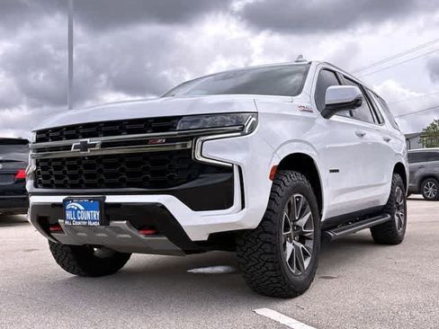 Used 2022 Chevrolet Tahoe Z71 w/ Z71 Off-Road Package AWD/4WD image 11